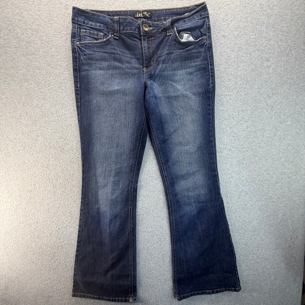 LEI Sophia Hipster Flare Dark Wash Blue Denim Jeans Size 11 Junior Reg Stretch